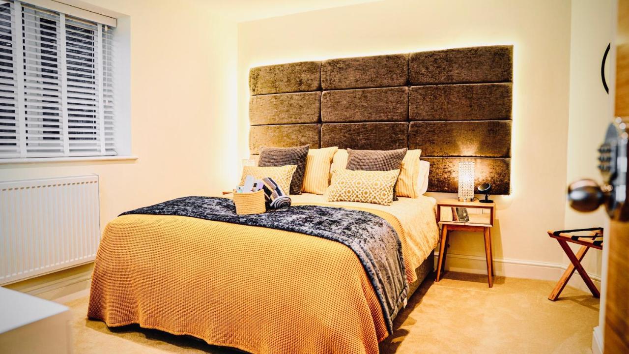 The Duplex Margate With Deck & Living Space Air Conditioning المظهر الخارجي الصورة