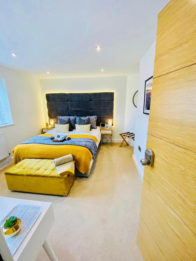 The Duplex Margate With Deck & Living Space Air Conditioning المظهر الخارجي الصورة